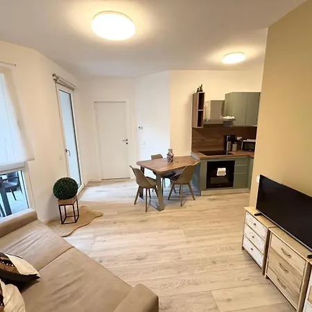 Eurhome * 克卢索内